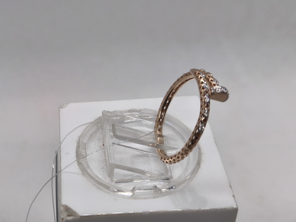 КОЛЬЦО С КАМНЯМИ (Au 585)