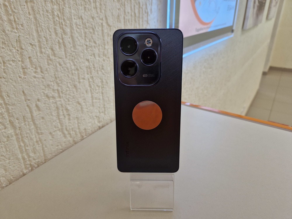 Смартфон Infinix HOT 40 Pro 8/256
