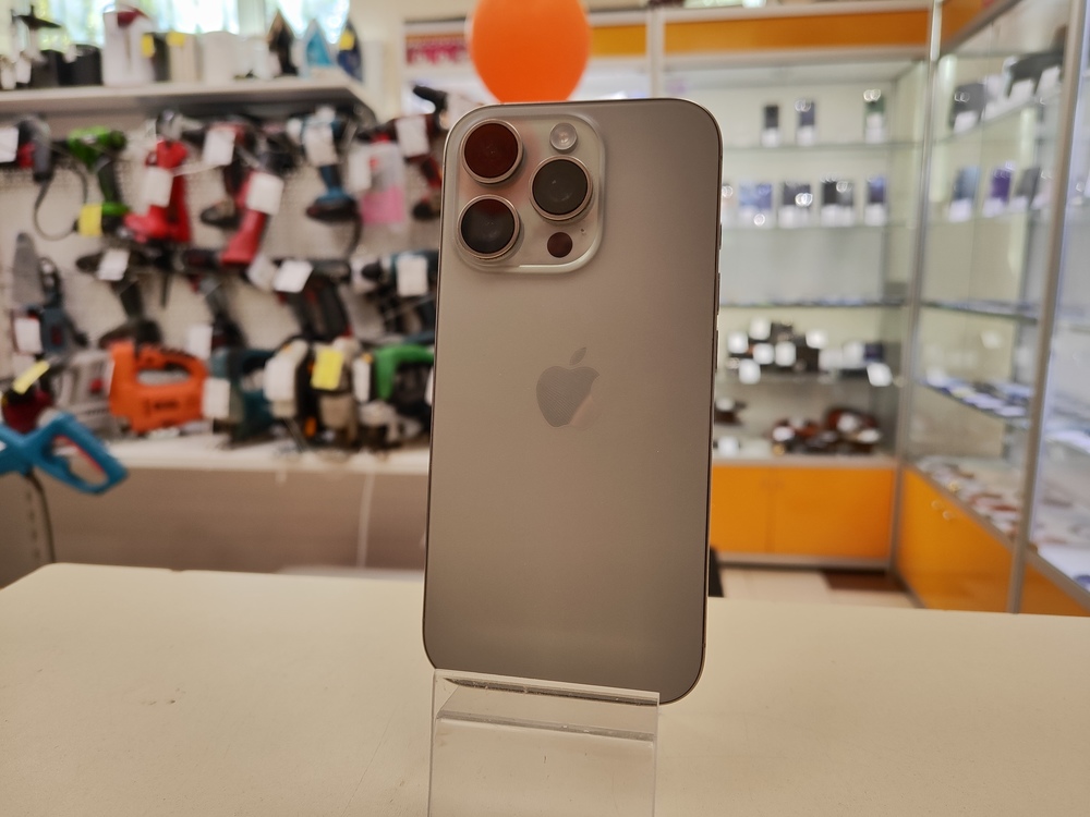 Смартфон Apple Iphone 16 Pro 128Gb