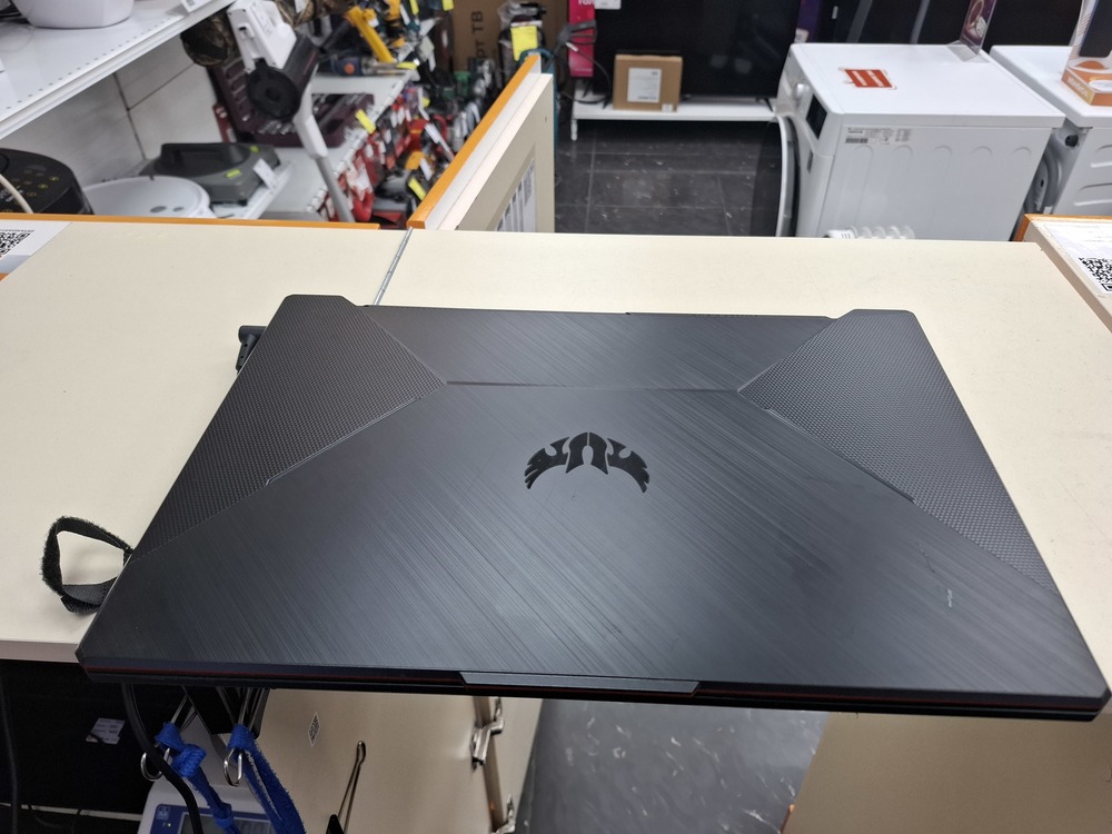 Ноутбук ASUS; Core i5-10300H, GeForce GTX 1650 TI, 16 Гб, 512 GB, Нет