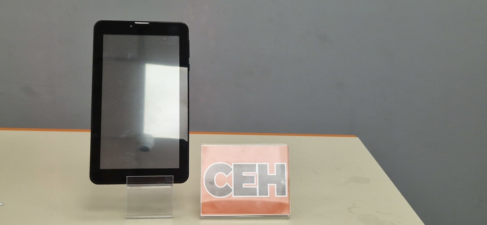 Планшет Irbis TZ724