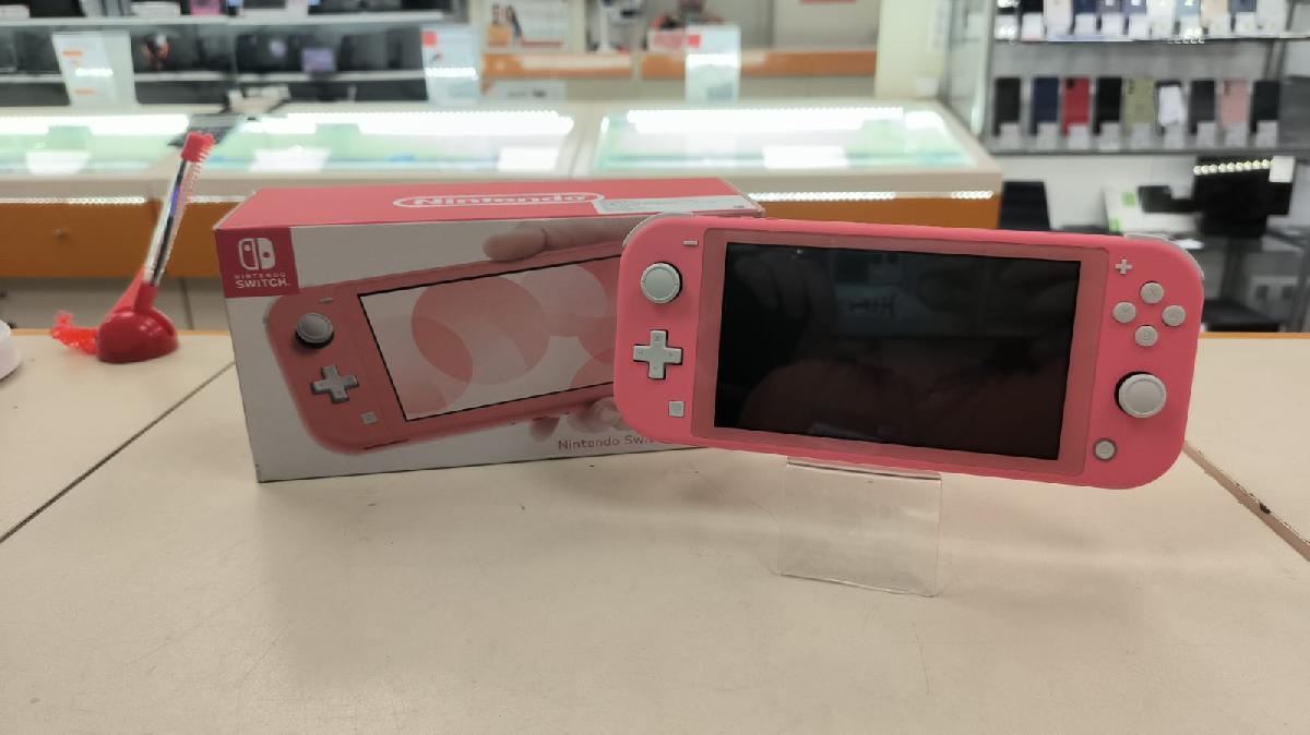 Игровая приставка Nintendo Switch Lite