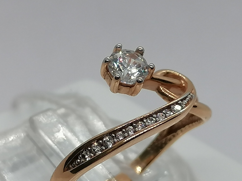 КОЛКМИ585 КОЛЬЦО С КАМНЯМИ (Au 585)