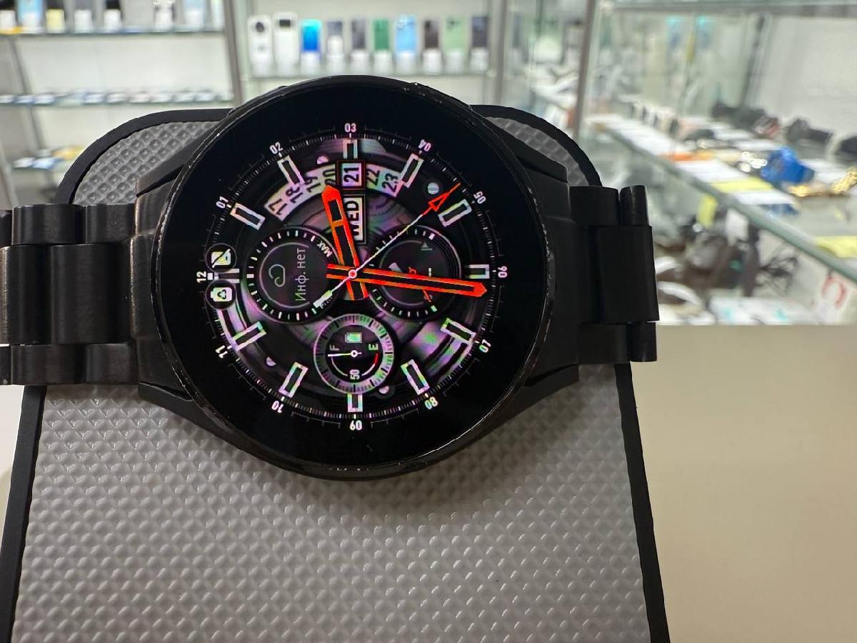 Смарт-часы Samsung Galaxy Watch 4