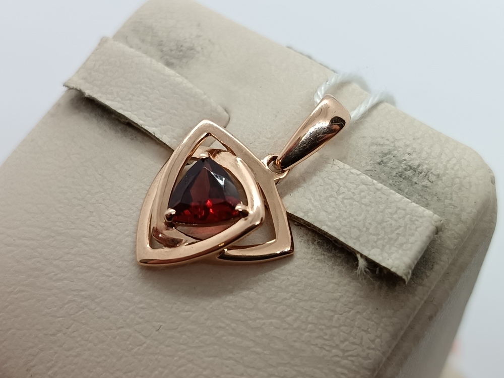 ПОДВЕСКА С КАМНЕМ (Au 585)