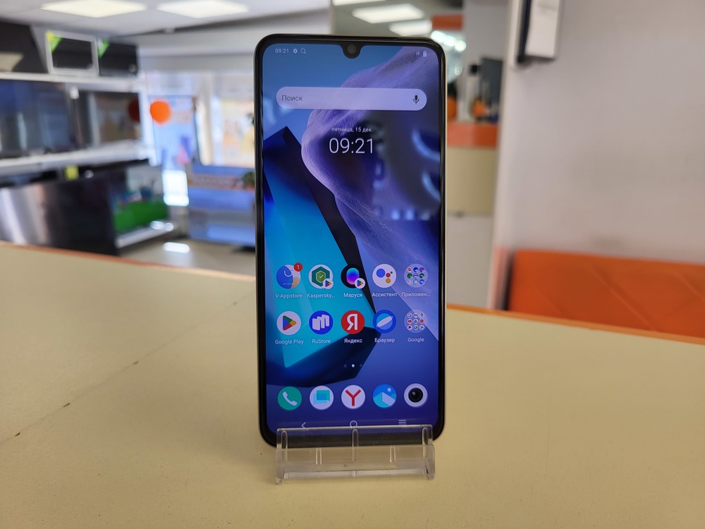 Смартфон Vivo V25e 8/128