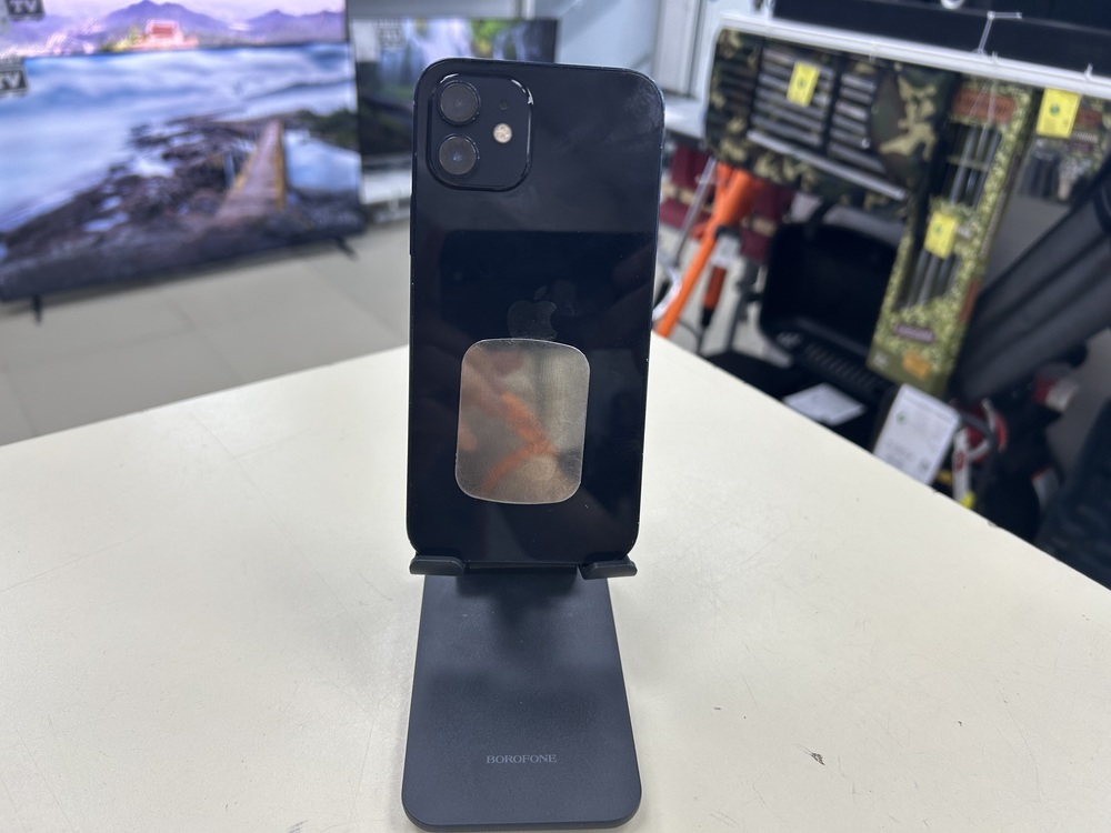 Смартфон Apple iPhone 12 64Gb