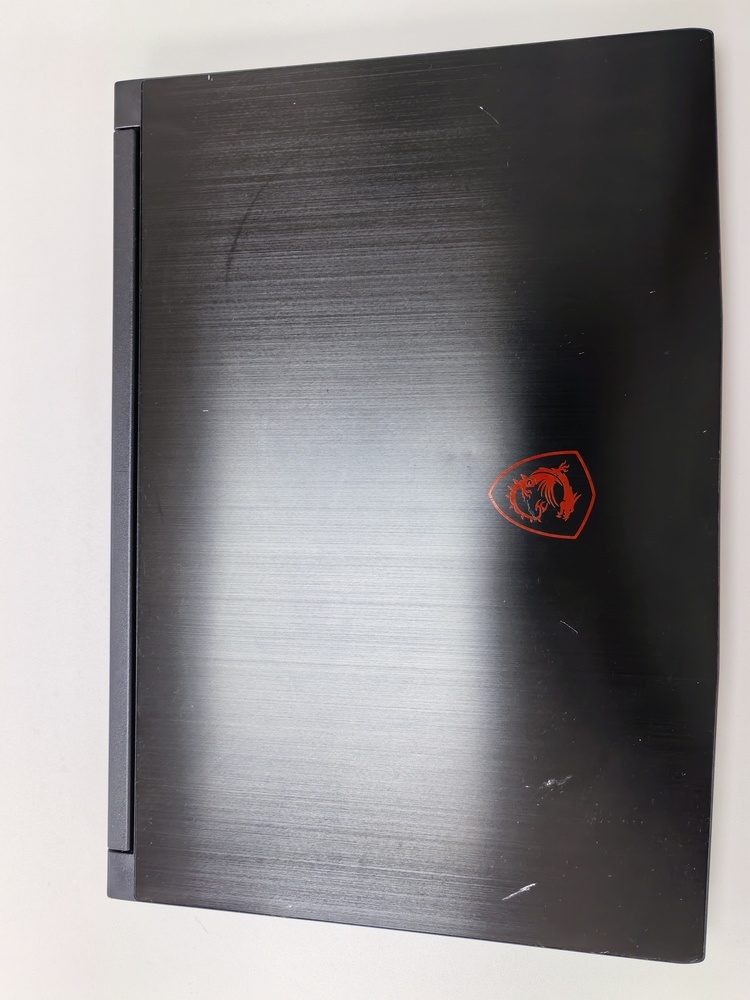 Ноутбук MSI; Core I5-12450H, GeForce RTX 3050, 16 Гб, 240 Гб, Нет