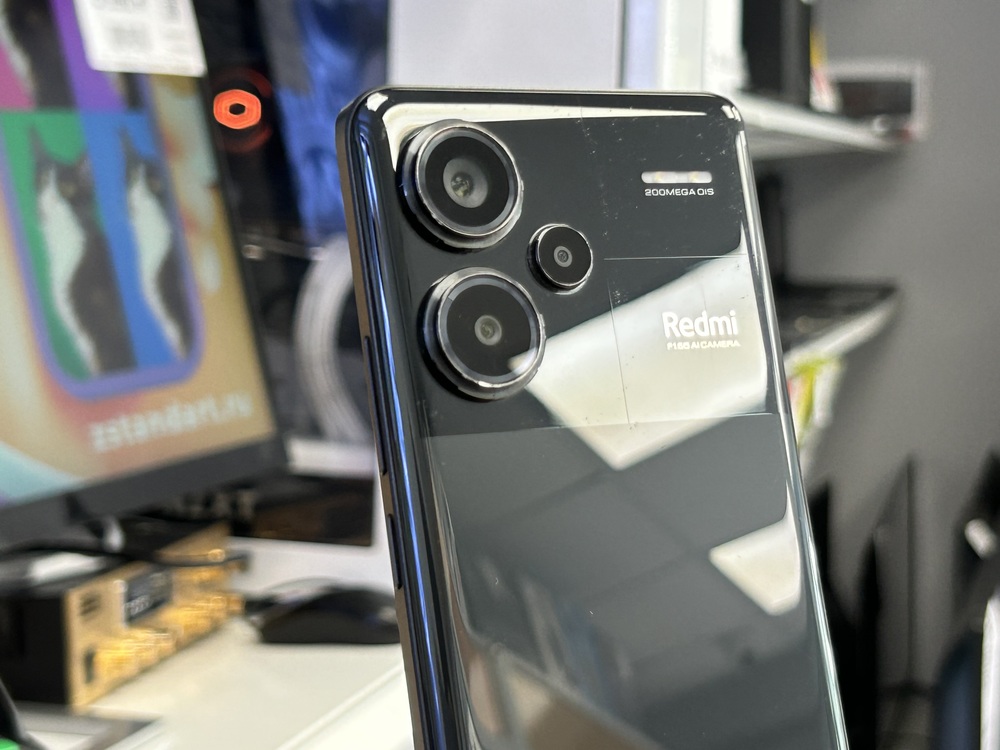 Смартфон Xiaomi Redmi Note 13 Pro+ 8/256