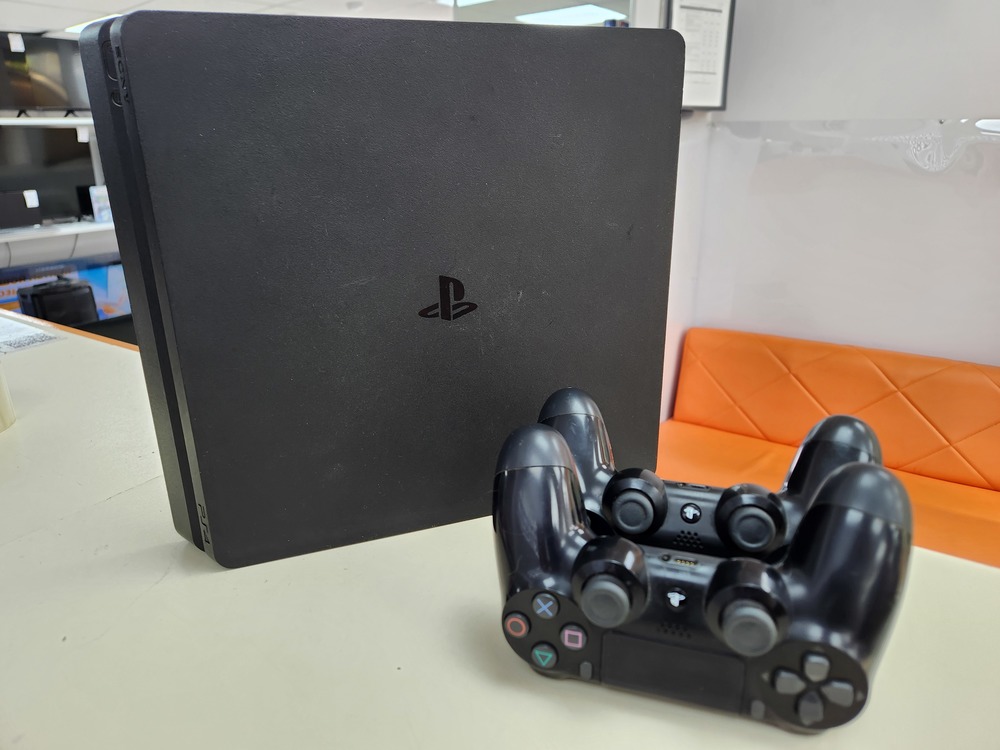 Игровая приставка PlayStation 4 Slim 1Tb