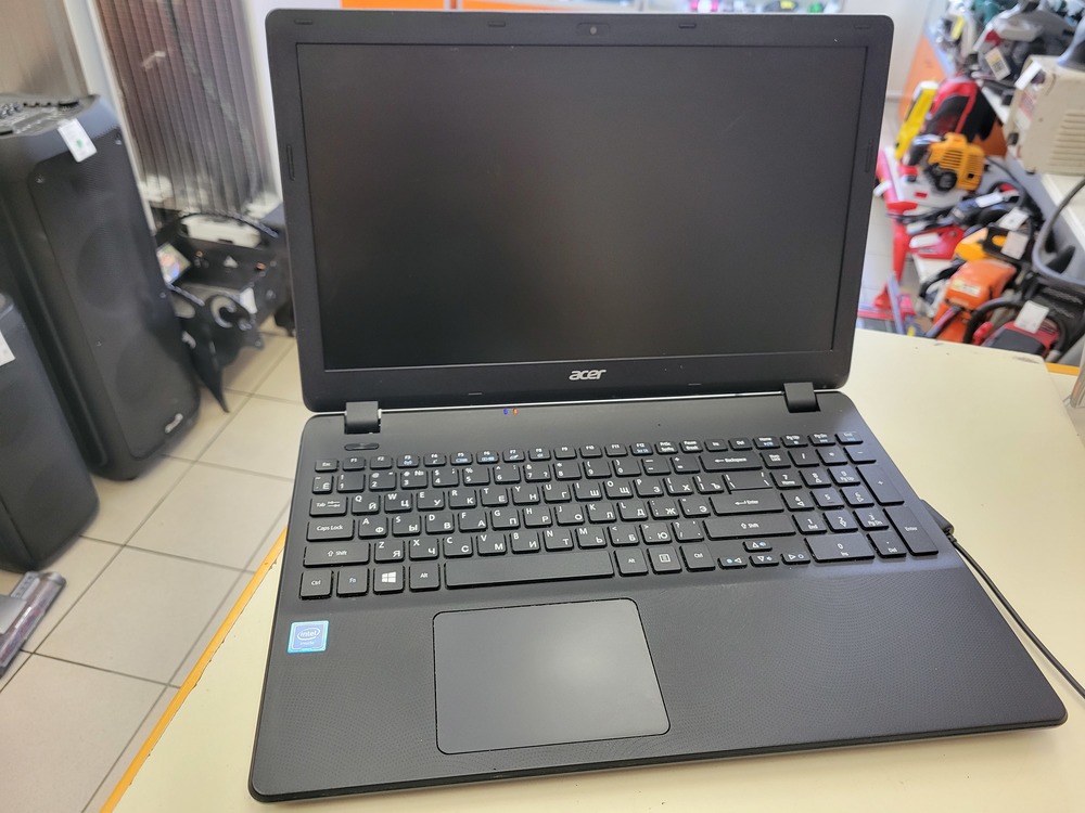 Ноутбук Acer 1; Celeron N3060, HD Graphics, 4 Гб, Нет, 500 Гб