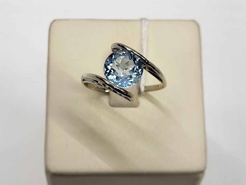 КОЛЬЦО С КАМНЕМ (Au 585)