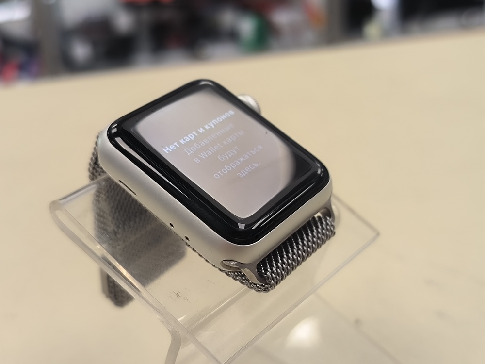Смарт-часы Apple Watch Series 3 38 мм