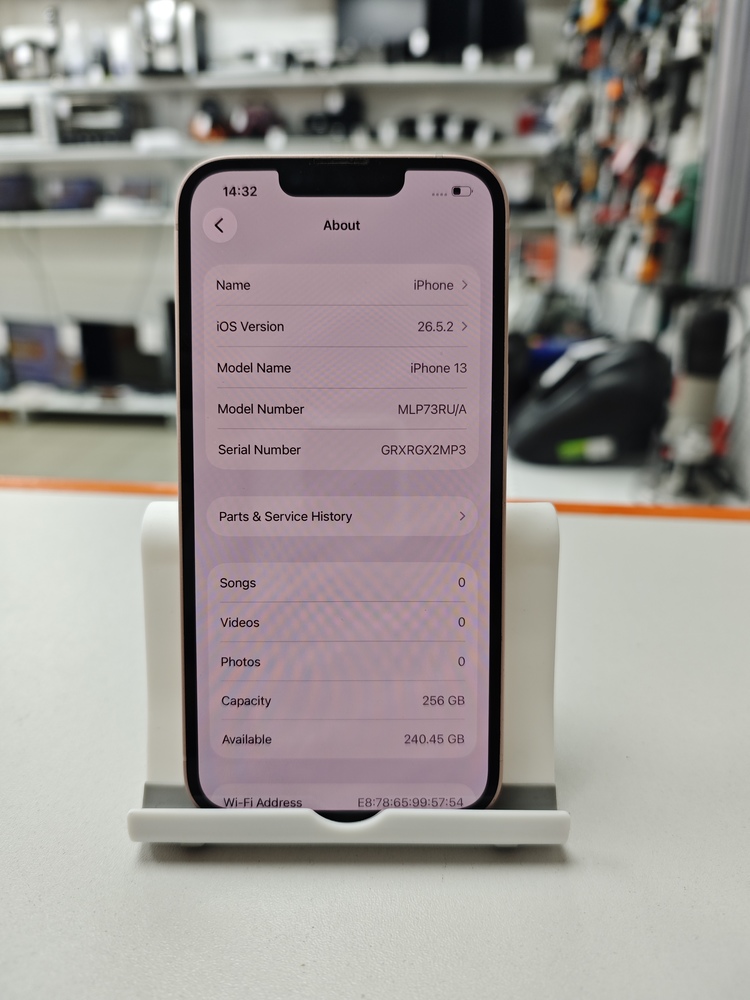 Смартфон Apple iPhone 13 128Gb