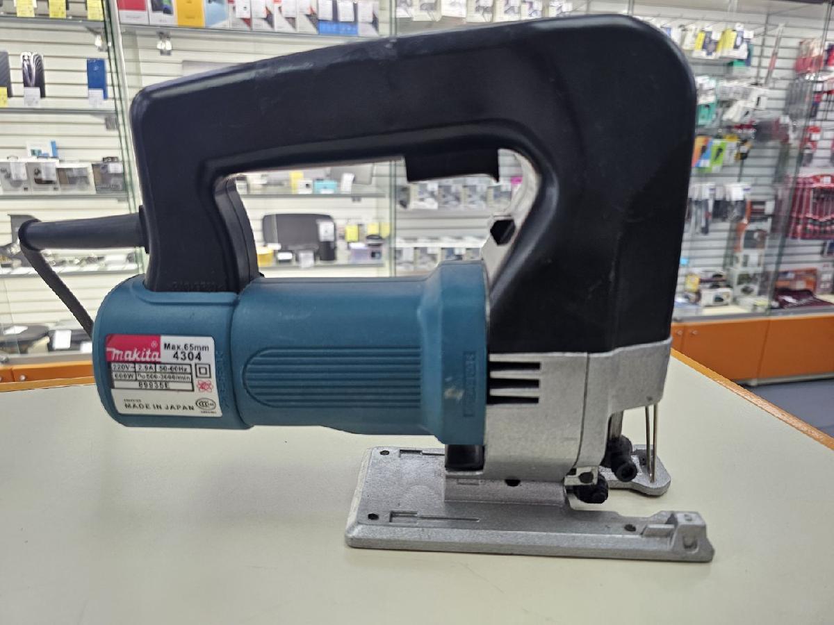 Лобзик Makita 4 326