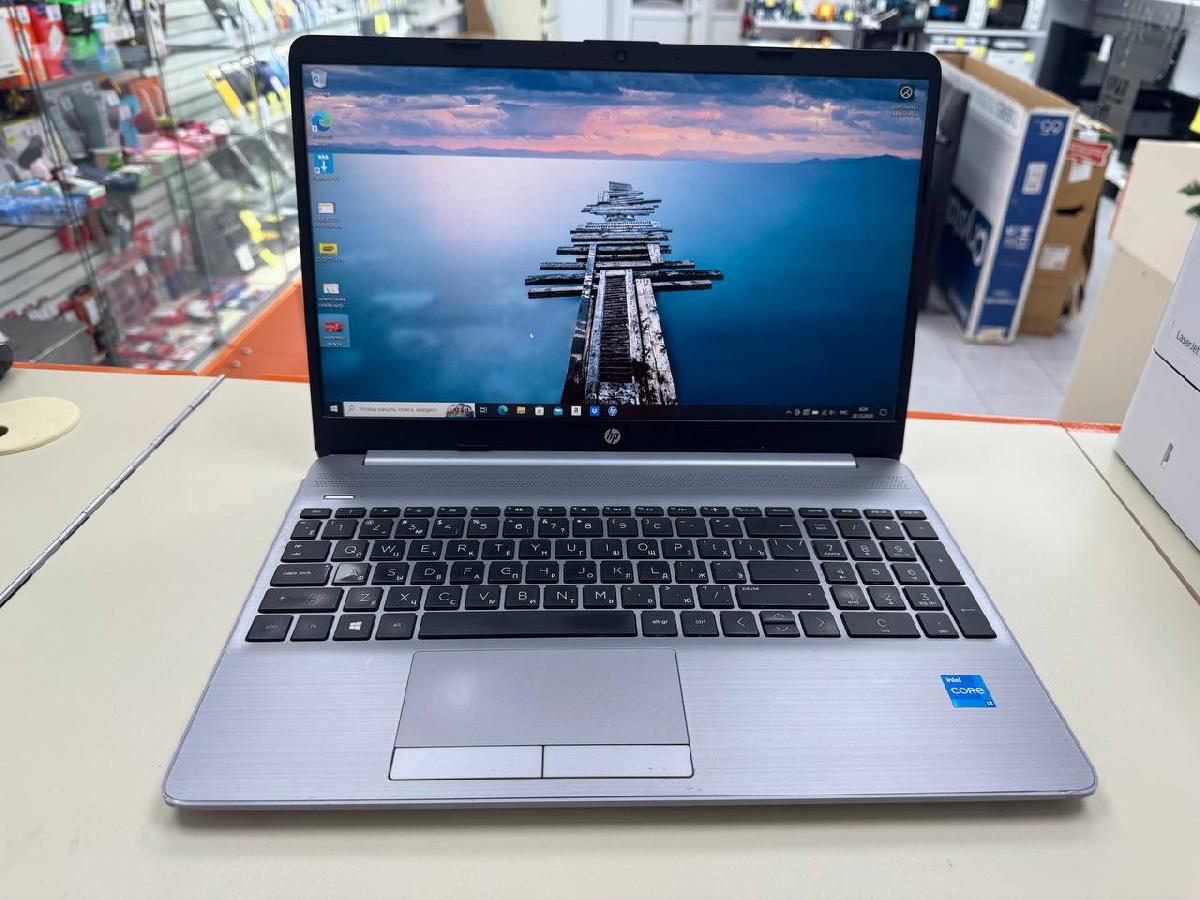 Ноутбук HP; I3-1115G4, HD Graphics, 8 Гб, 512 GB, Нет