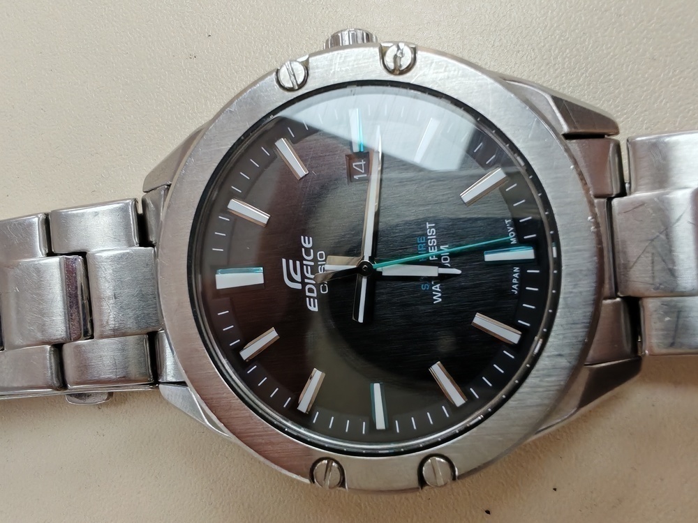 Часы наручные Casio Edifice EFR-S108D;