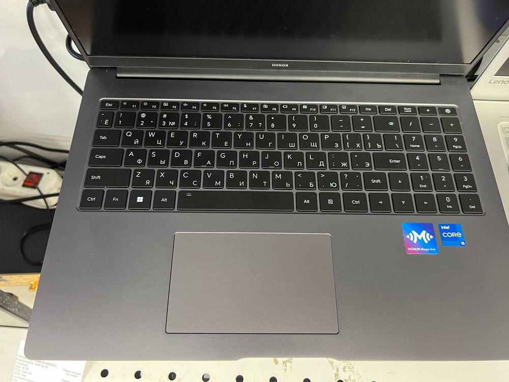 Ноутбук Honor BRN-F56; Core I5-12450H, Intel UHD Graphics, 16 Гб, 512 GB, Нет