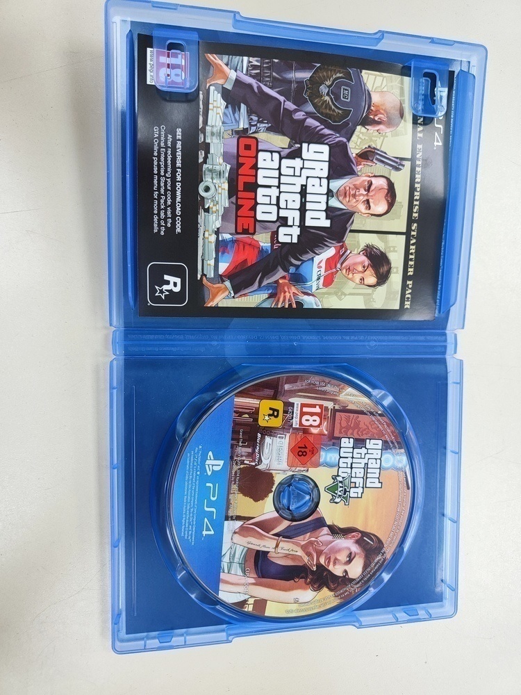 Игра Playstation 4 GTA 5