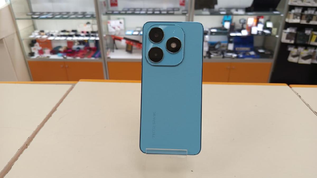 Смартфон Tecno Spark 20 8/256