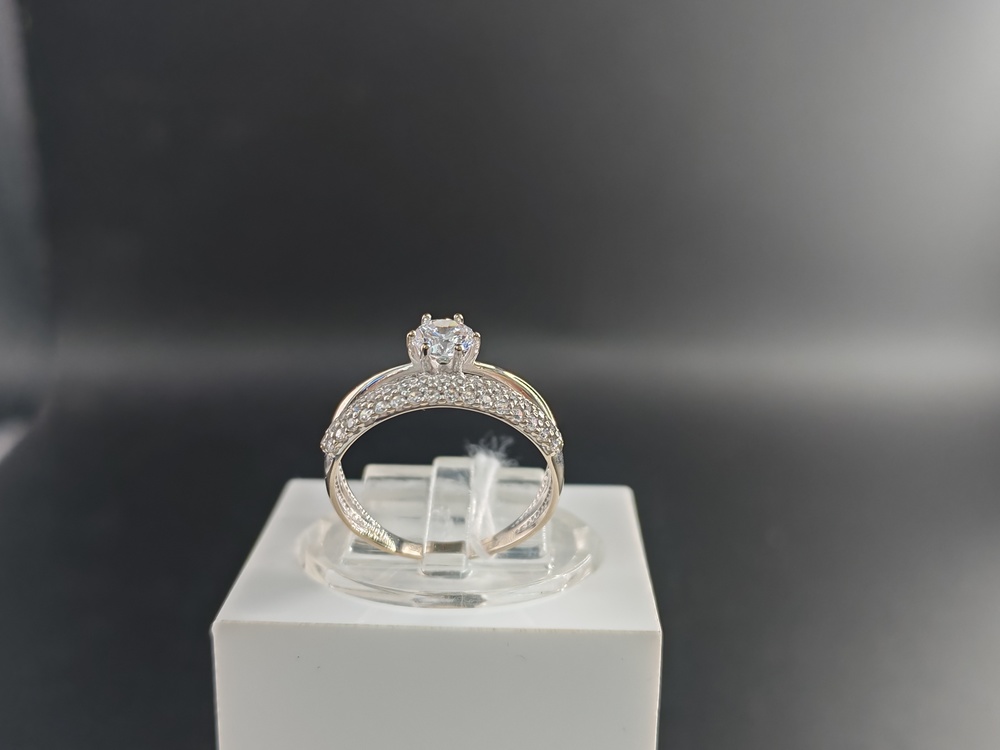 КОЛКМИ585 КОЛЬЦО С КАМНЯМИ (Au 585)
