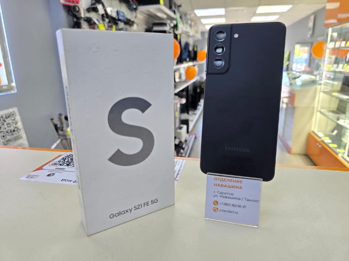 Смартфон Samsung Galaxy S21 FE 8/256