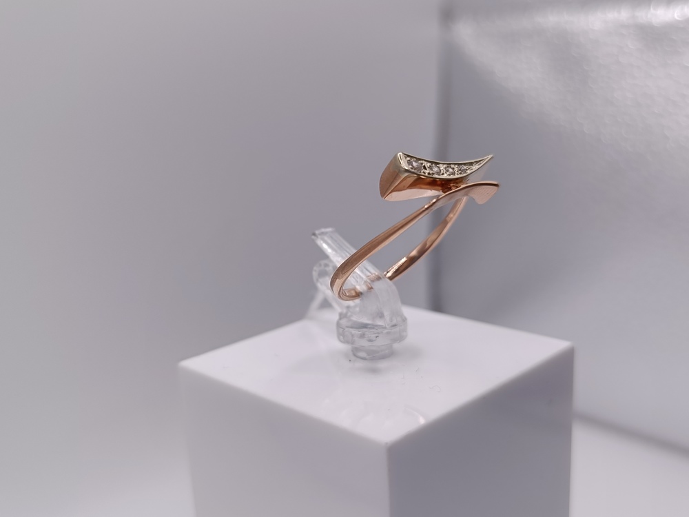 КОЛКМИ585 КОЛЬЦО С КАМНЯМИ (Au 585)