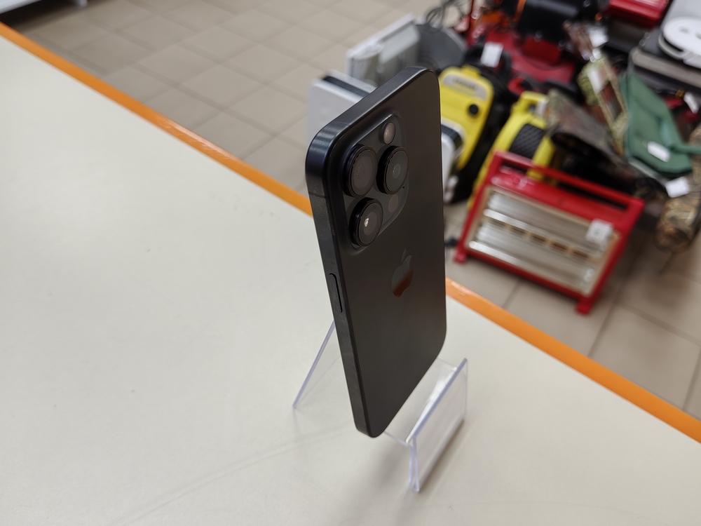 Смартфон Apple Iphone 15 Pro 128Gb