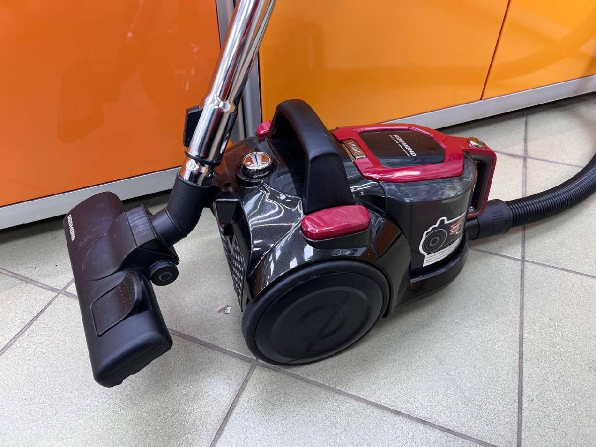 Пылесос Redmond RV-C336