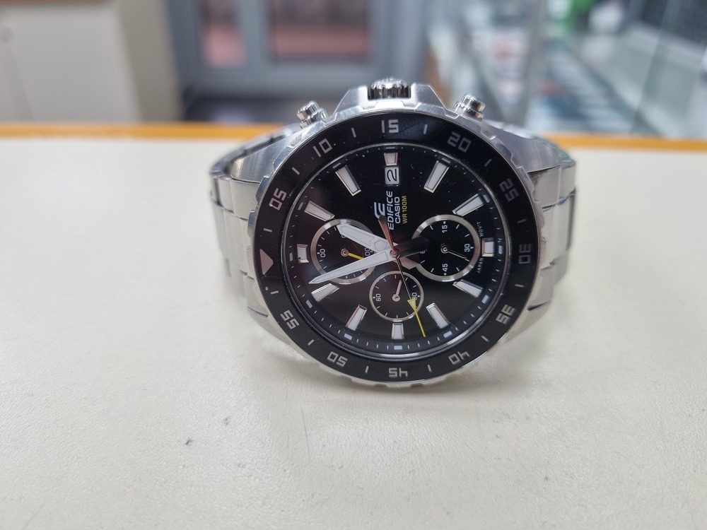 Часы наручные Casio EFR568