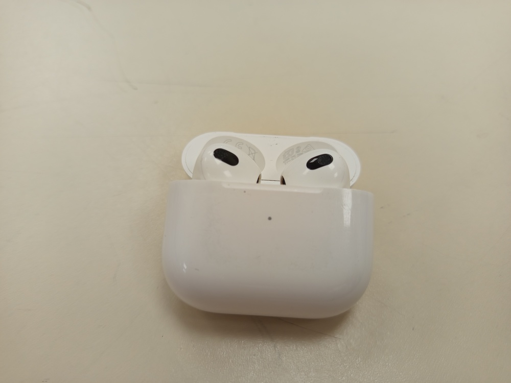 Наушники беспроводные Apple Airpods 3