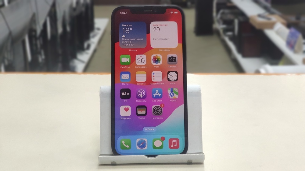 Смартфон Apple iPhone 12 64Gb