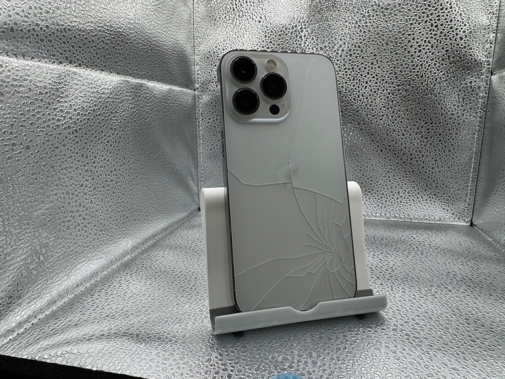 Смартфон Apple iPhone 13 Pro 128Gb