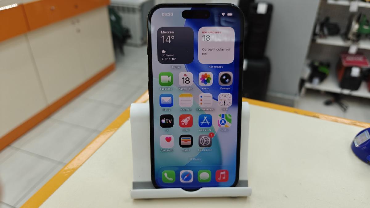 Смартфон Apple Iphone 16 128Gb