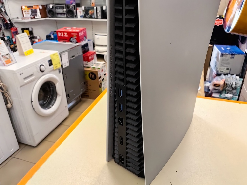 Игровая приставка PlayStation 5 Digital Edition 825Gb