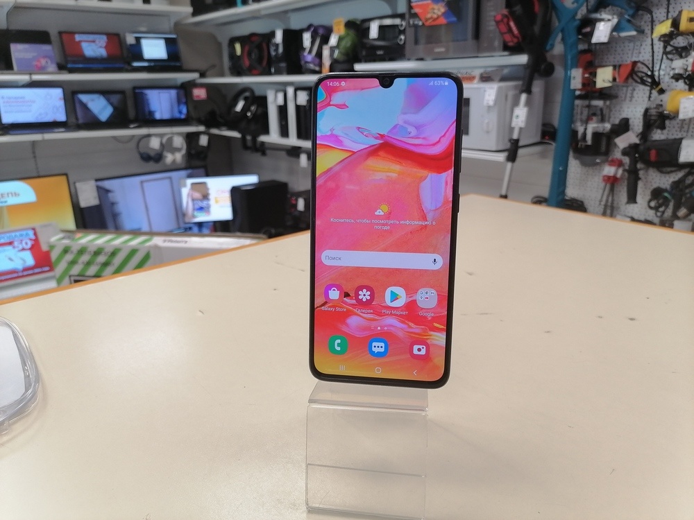 Смартфон Samsung Galaxy A70 6/128