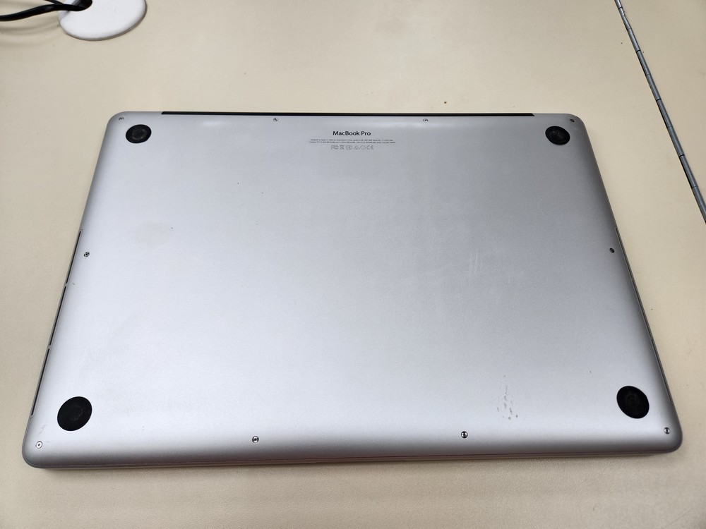 Ноутбук Apple MacBook Pro с дисплеем Retina 15 дюймов (2015) A1398