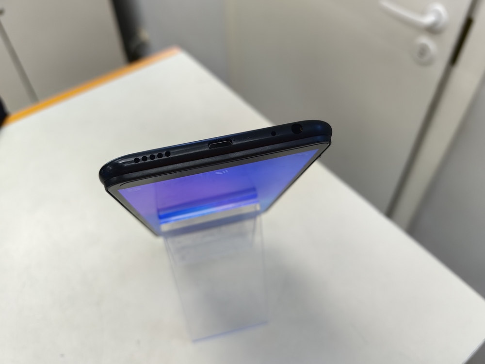 Смартфон Vivo Y71 6/128