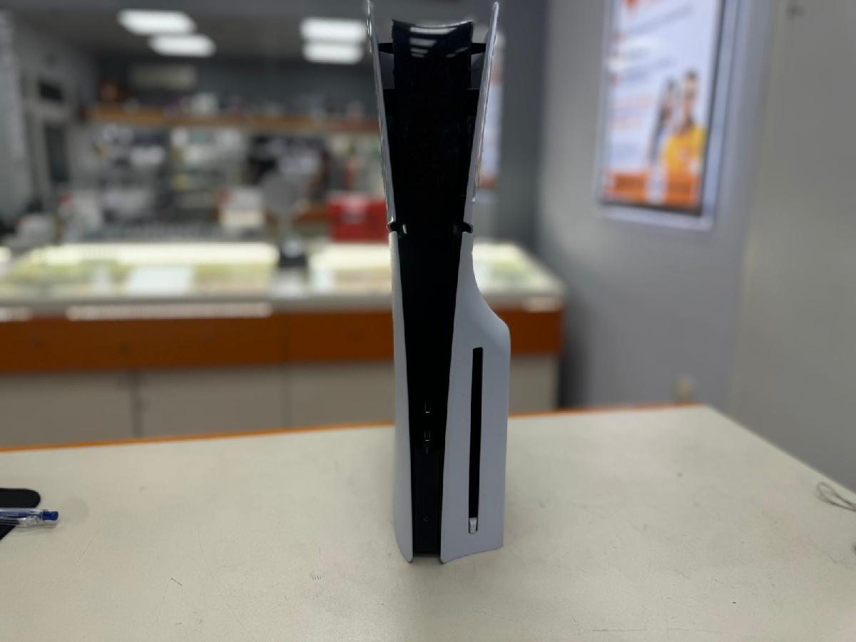 Игровая приставка PlayStation 5 Slim 1TB (С дисководом)