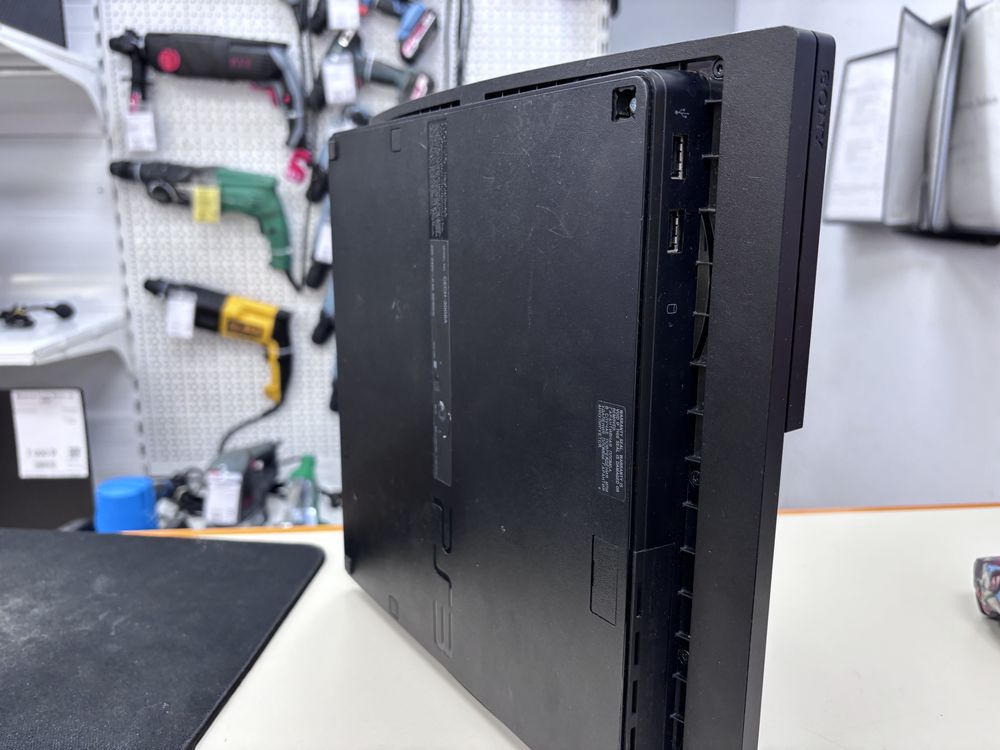 Игровая приставка PlayStation 3 180GB