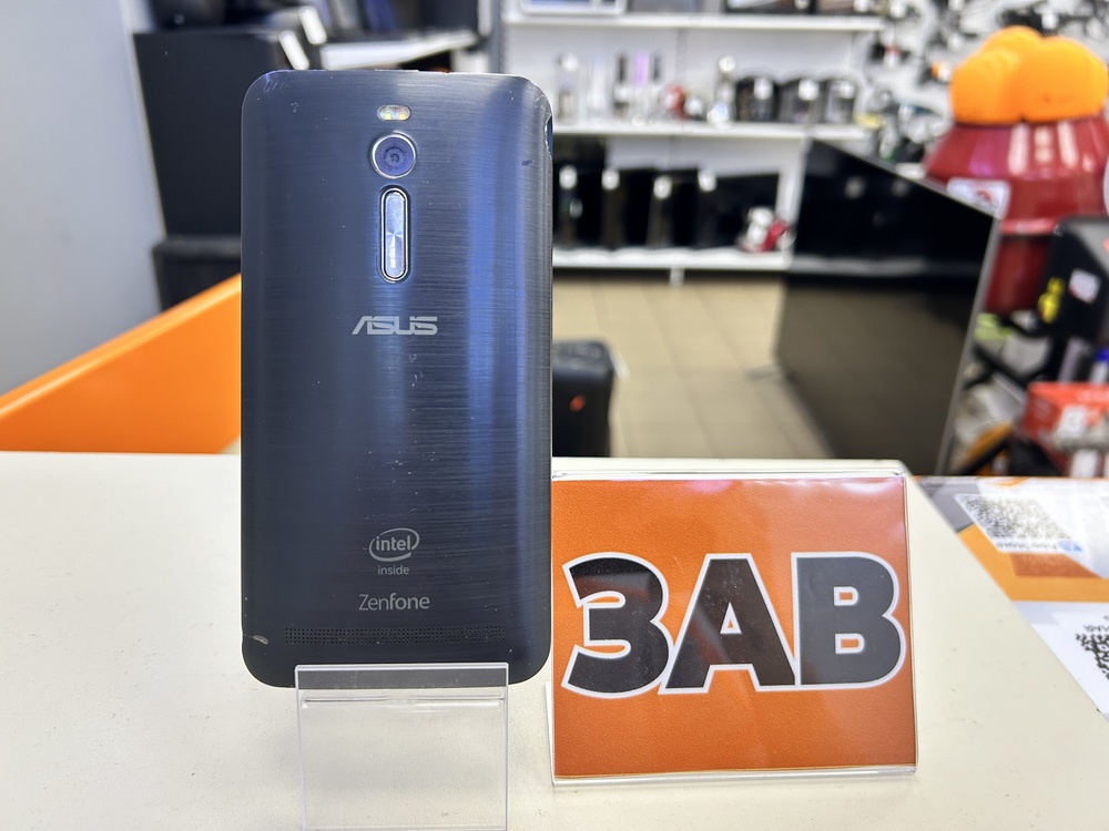 Смартфон Asus ZE551ML