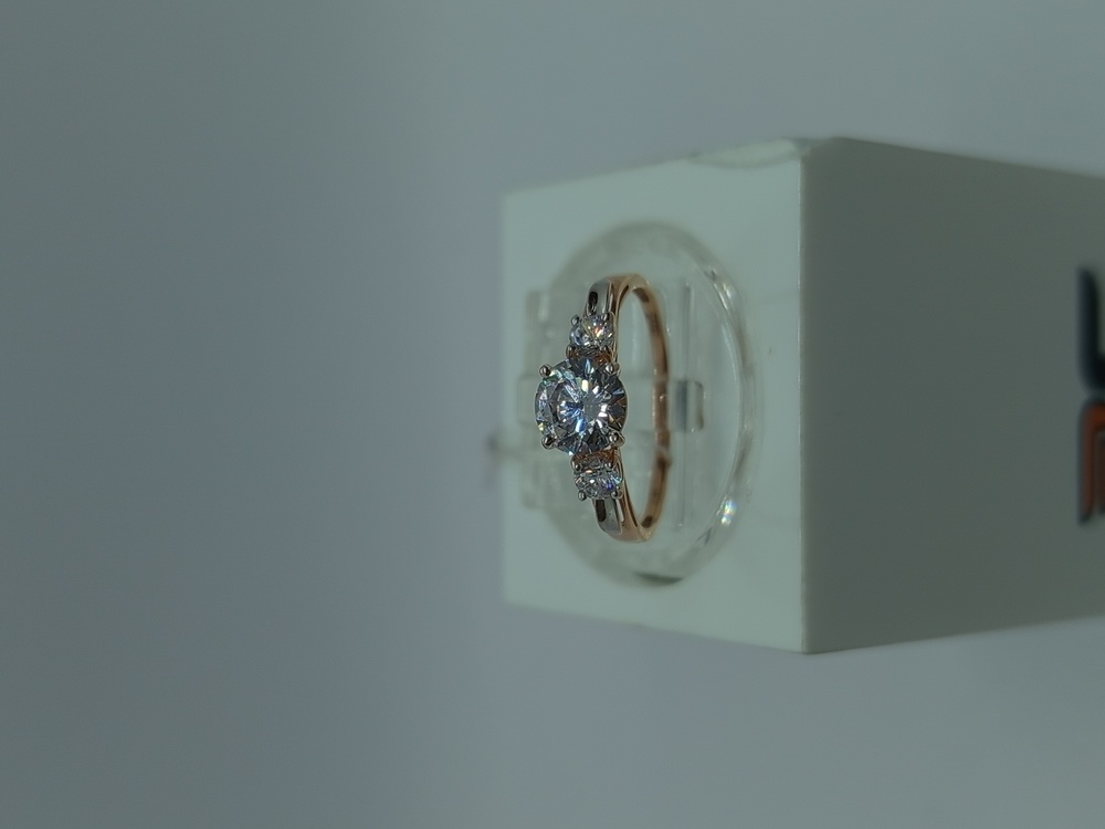 КОЛКМИ585 КОЛЬЦО С КАМНЯМИ (Au 585)