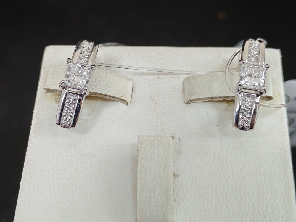 СЕРЬГИ БРИЛЛИАНТ (Au 585)