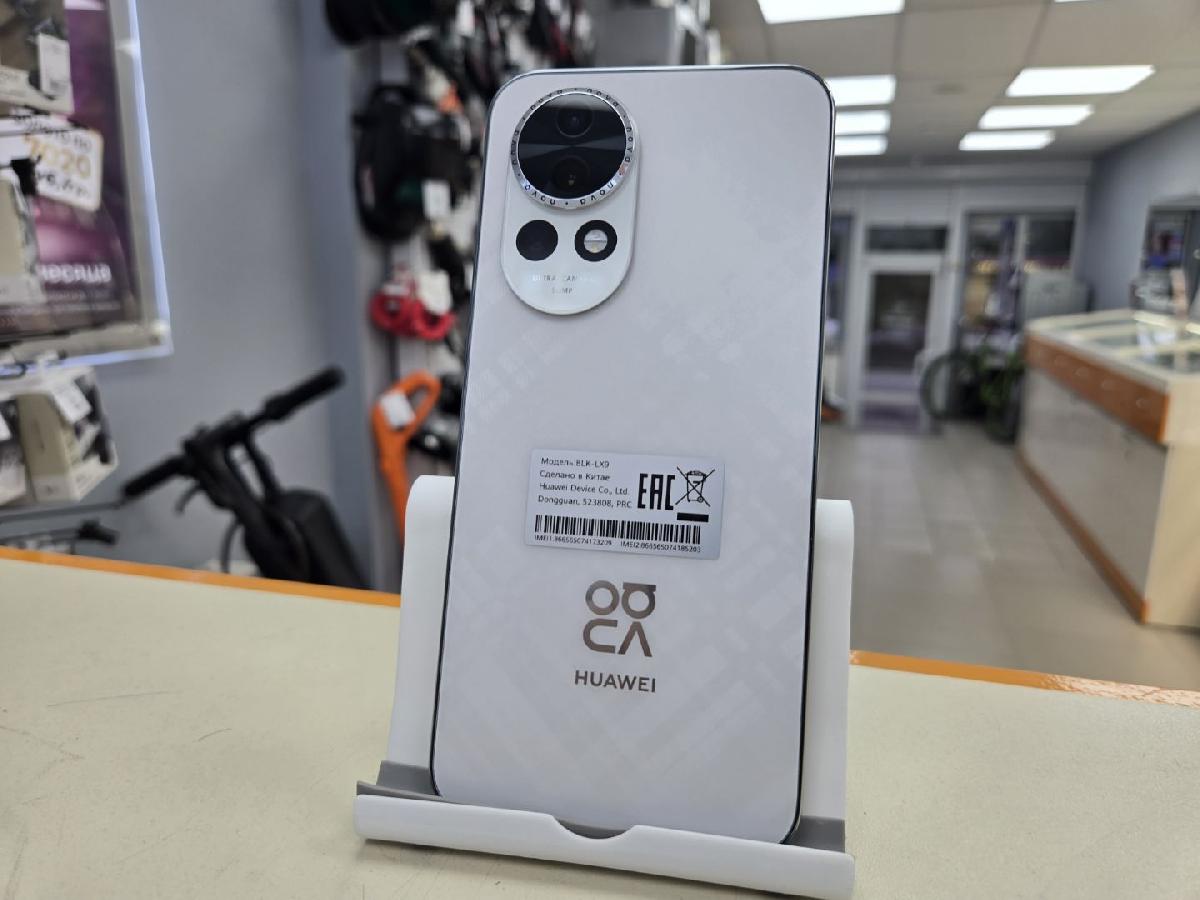 Смартфон Huawei Nova 13 12/512