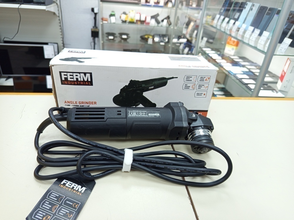 Угловая шлифмашина Ferm AGM1114P 710W-125MM