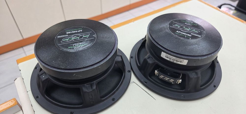 Автоакустика передняя Apocalypse AP-M61SE;