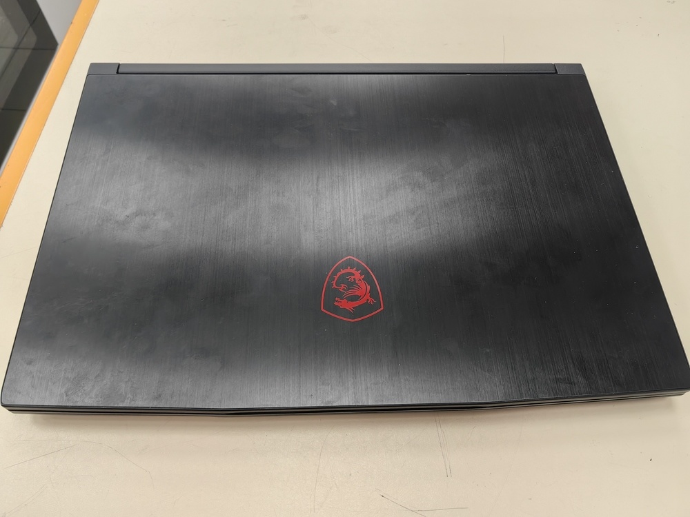 Ноутбук MSI; Core I5-12450H, GeForce RTX 4050, 16 Гб, 256 Гб, Нет