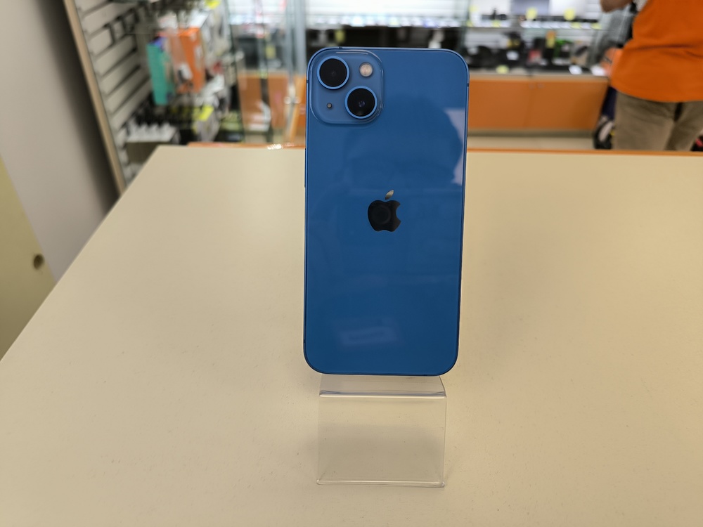Смартфон Apple iPhone 13 128Gb