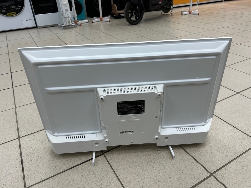 LED Телевизор Dexp F321