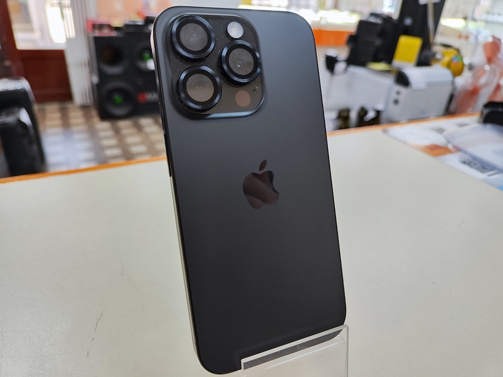 Смартфон Apple Iphone 15 Pro 256Gb